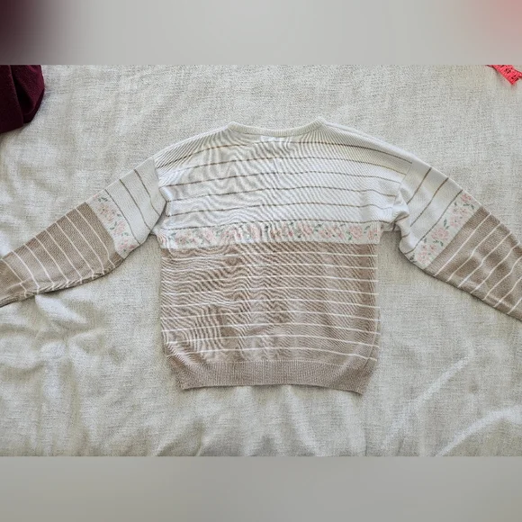 Neutral Floral Romantic Spring Sweater - Picture 3 of 8